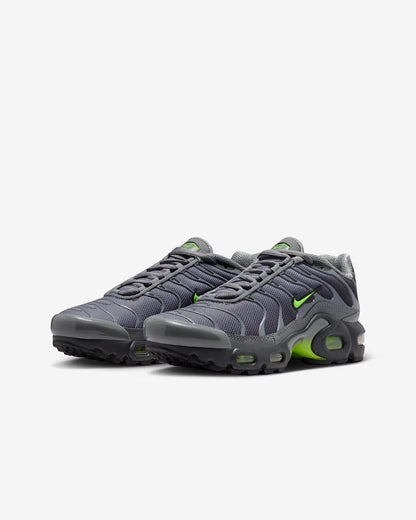 Nike Air Max Plus TN 'Smoke Grey Volt'