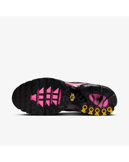 Nike Air Max Plus 'Black Hyper Pink'