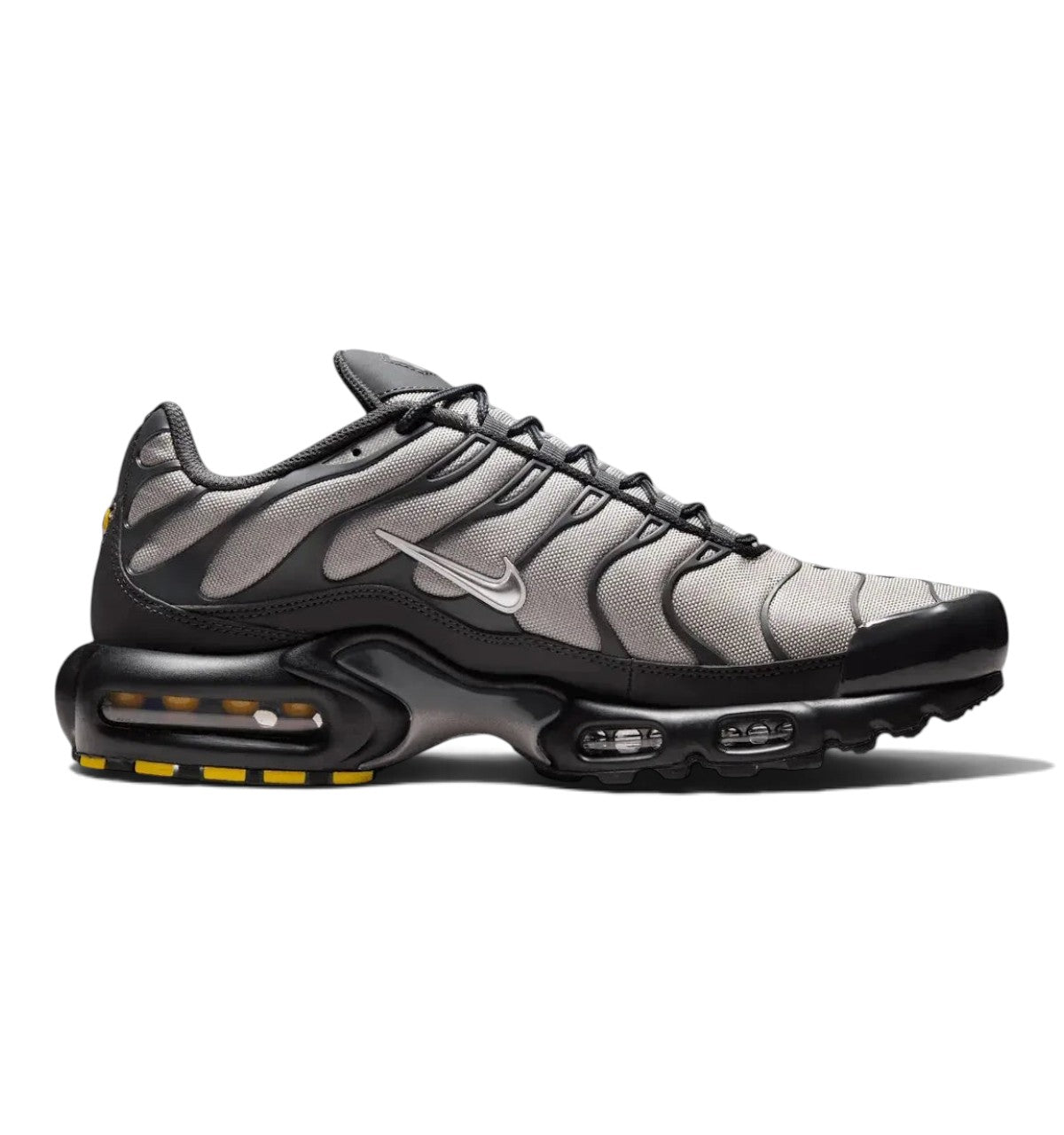 Nike Air Max Plus TN Cordura Returns In 'Dark Smoke Grey'