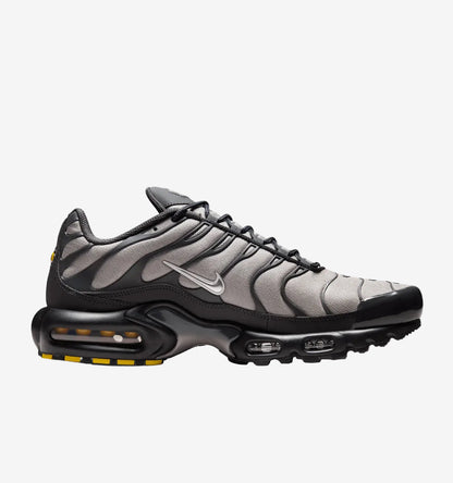 Nike Air Max Plus TN Cordura Returns In 'Dark Smoke Grey'