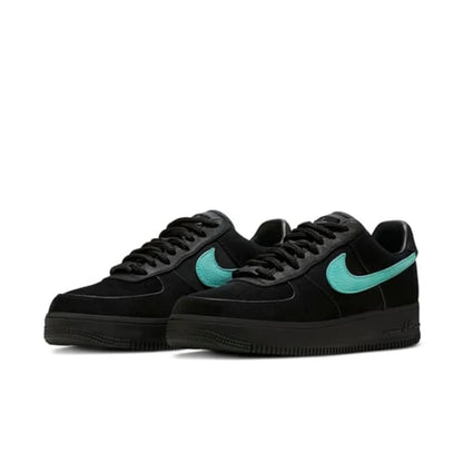 Nike Air Force 1 x Tiffany & Co.