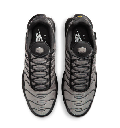 Nike Air Max Plus TN Cordura Returns In 'Dark Smoke Grey'