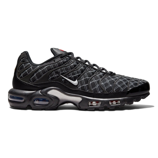 Αθλητικά παπούτσια SNEAKERZ SHOP Nike Air Max Plus France σε μαύρο χρώμα με λευκό πλέγμα και λεπτομέρειες γαλλικής σημαίας